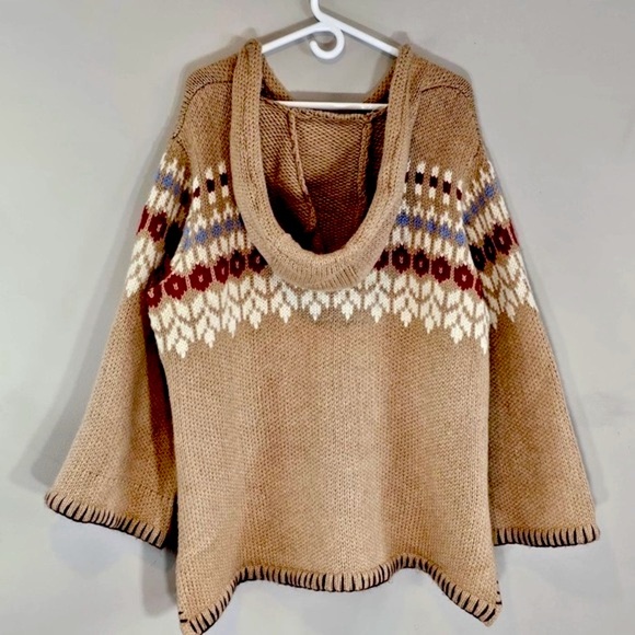 Zara Wool Blend Jacquard Knit Oversized Poncho Sweater Sz. Medium *BLOGGER FAVE* - Picture 7 of 11